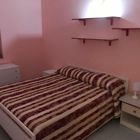 Appartamento Zona Aeroporto Lamezia Terme Bagian luar foto